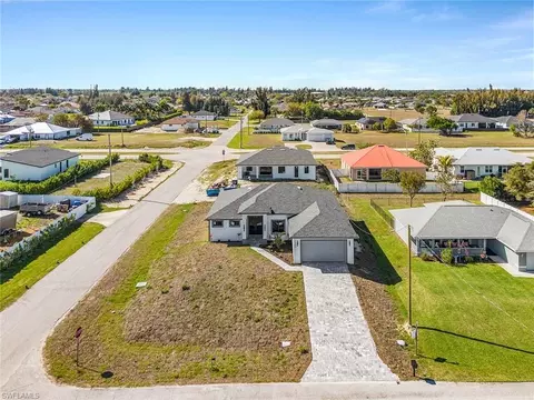 1900 NW Embers Ter, Cape Coral, FL 33993