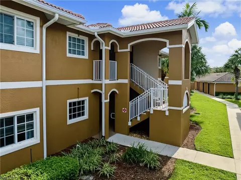 1113 Winding Pines Cir #108, Cape Coral, FL 33909