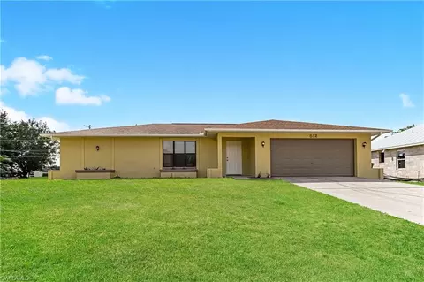 512 SW 27th Ter, Cape Coral, FL 33914