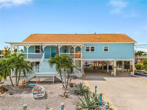 12277 Boat Shell Dr, Matlacha Isles, FL 33991