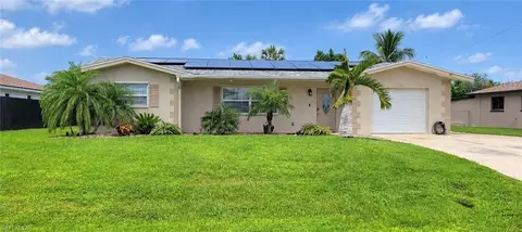 1407 SE 33rd St, Cape Coral, FL 33904