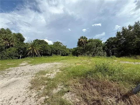 12096 Carpenter Ln, Bonita Springs, FL 34135