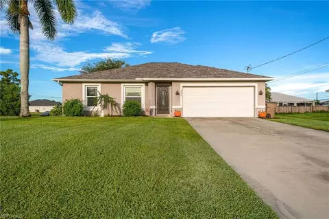 3630 NE 11th Pl, Cape Coral, FL 33909