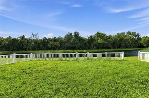 Exterior - 12218 Lavender Loop, Bradenton, FL 34212 photo 3 of 6