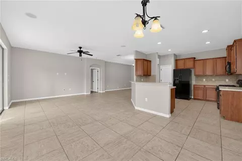 Living - 12218 Lavender Loop, Bradenton, FL 34212 photo 6 of 9