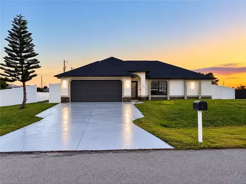 1930 NE 13th Ct, Cape Coral, FL 33909