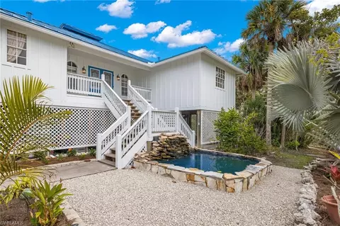1625 Serenity Ln, Sanibel, FL 33957