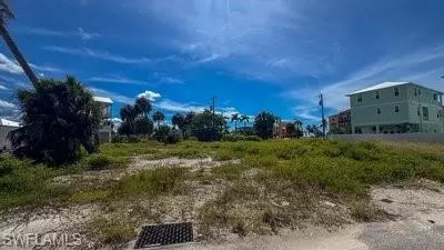 110120 Jefferson St, Fort Myers Beach, FL 33931