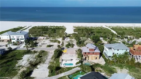 6041 Gulf Rd, Fort Myers Beach, FL 33931