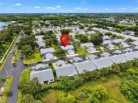 9507 Windsor Club Cir, Fort Myers, FL 33905