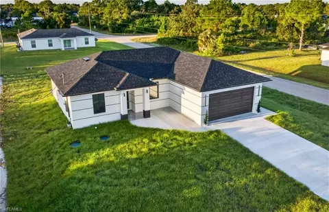 View/Area - 2621 40th St W, Lehigh Acres, FL 33971 photo 2 of 5