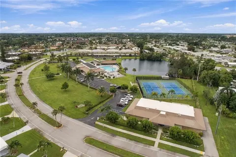 View/Area - 105 Calais Ct, Naples, FL 34112 photo 8 of 8