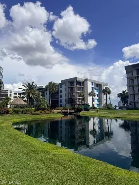 3460 N Key Dr #518, North Fort Myers, FL 33903