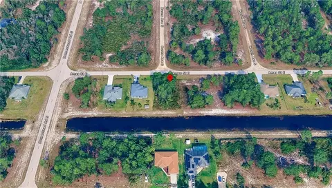 610 Ames St E, Lehigh Acres, FL 33974 photo 6