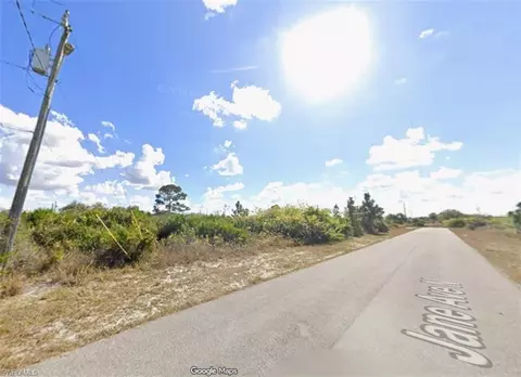 6006 Jane Ave N, Lehigh Acres, FL 33971