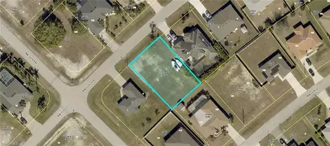 1928 NW 15th Ter, Cape Coral, FL 33993