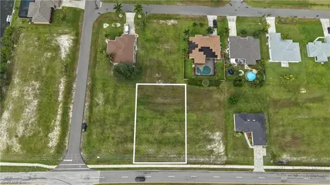 106 El Dorado Blvd S, Cape Coral, FL 33991