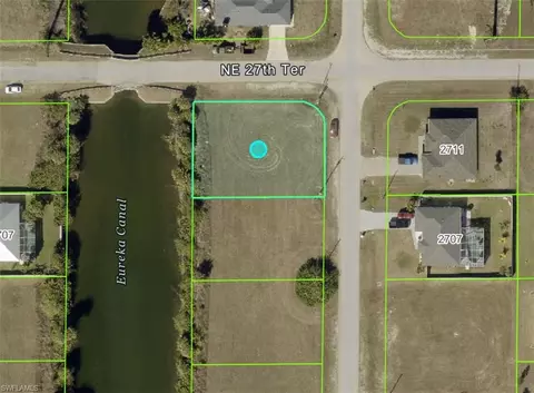 2710 NE 6th Ave, Cape Coral, FL 33909