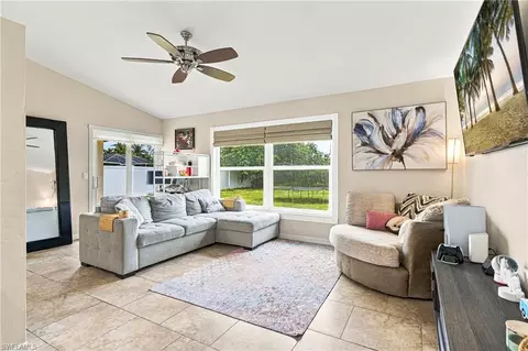 222 SW 44th St, Cape Coral, FL 33914