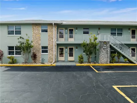 928 SE 46th St #1A, Cape Coral, FL 33904
