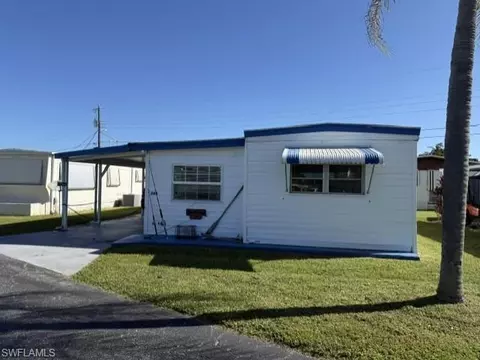 5558 Palm Beach Blvd #266, Fort Myers, FL 33905