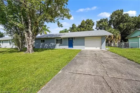13250 2nd St, Fort Myers, FL 33905