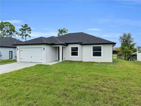 5026 Billings St, Lehigh Acres, FL 33971