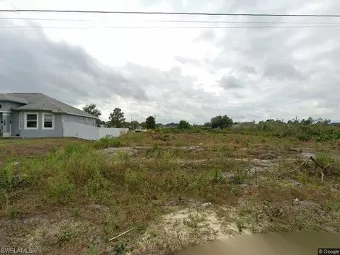2511 15th St SW, Lehigh Acres, FL 33976