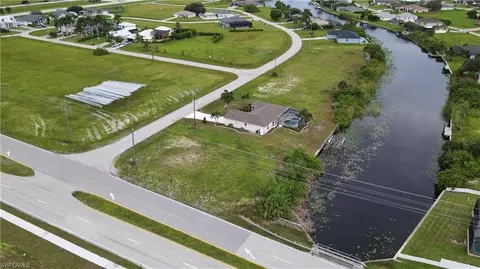 1 NW 30th Pl, Cape Coral, FL 33993