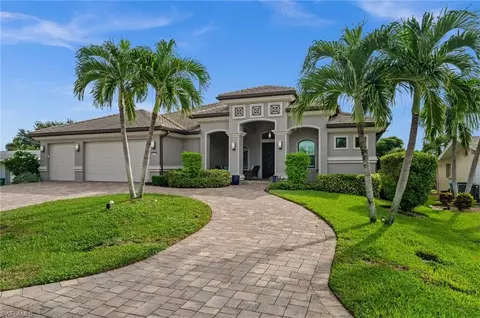 5337 Cortez Ct, Cape Coral, FL 33904