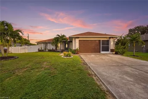 624 SW 9th Ave, Cape Coral, FL 33991