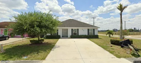 500 Orchard Park Dr, Clewiston, FL 33440