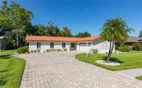 4165 Yarmouth Ct, North Fort Myers, FL 33903
