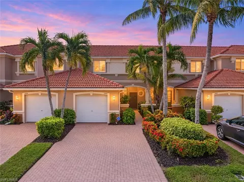 2444 Laurentina Ln, Cape Coral, FL 33909