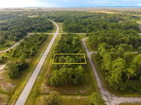 124 Horseshoe Loop, Labelle, FL 33935 photo 17