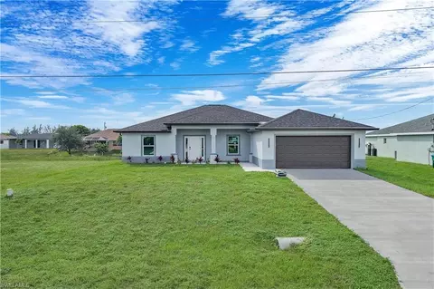 1822 NE 1st Pl, Cape Coral, FL 33909