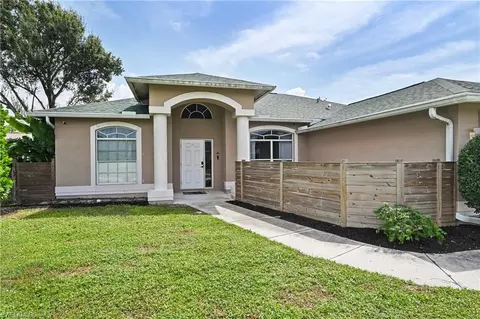 17199 Malaga Rd, Fort Myers, FL 33967