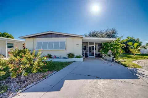 4639 Catfish Ct, Saint James City, FL 33956
