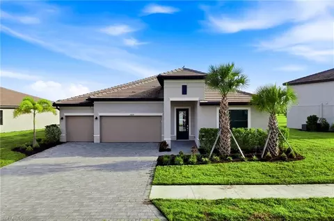 10859 Timber Creek Dr, Fort Myers, FL 33913