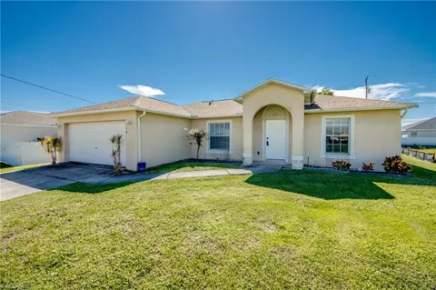 516 NW 26th Ter, Cape Coral, FL 33993
