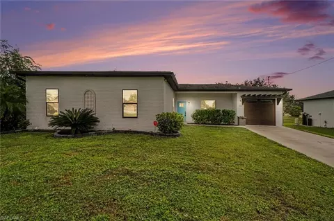 3219 Vera Ct, Lehigh Acres, FL 33976