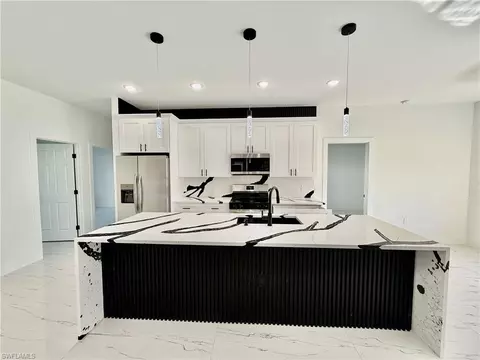Kitchen - 600 E 7th St, Lehigh Acres, FL 33972 photo 1 of 8