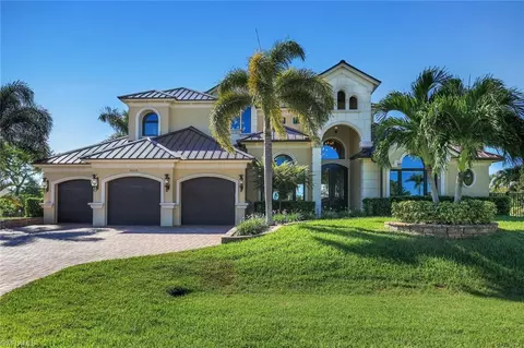 4108 NW 11th St, Cape Coral, FL 33993