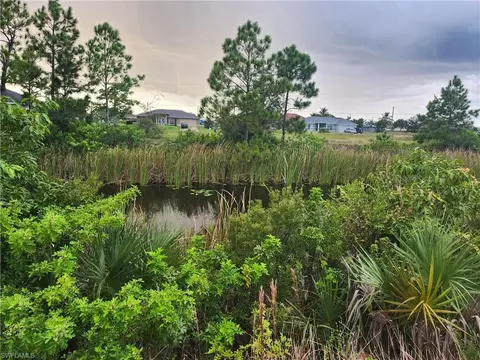 436 NW 18th Pl, Cape Coral, FL 33993