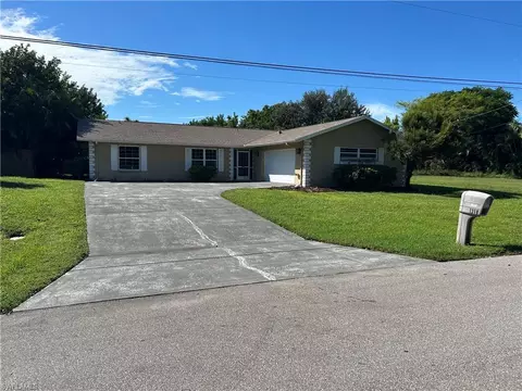 1318 SE 12th St, Cape Coral, FL 33990