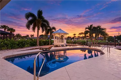 5329 Cocoa Ct, Cape Coral, FL 33904
