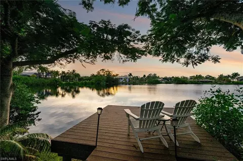 7337 Lake Dr, Fort Myers, FL 33908