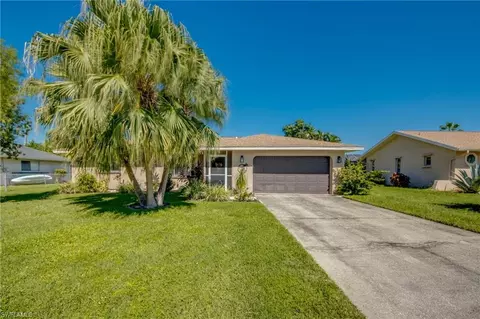 513 SE 34th St, Cape Coral, FL 33904