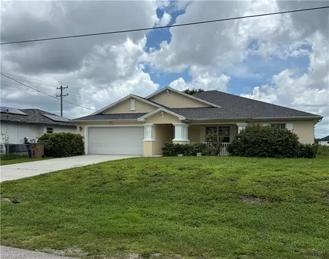 3103 27th St SW, Lehigh Acres, FL 33976