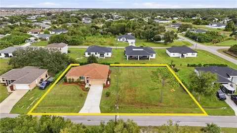 6138 Laurelwood Dr, Fort Myers, FL 33905